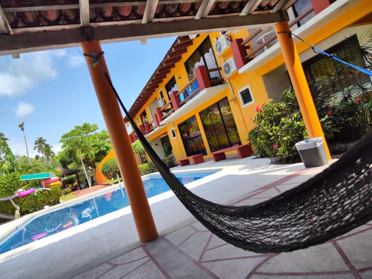 Hotel J.B. Zihuatanejo Exterior foto